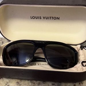 Louis Vuitton Sunglasses!